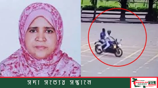 মোহাম্মদপুরে র‍্যাব-২ ব্যাটালিয়ন সদর দপ্তরে সংবাদ ব্রিফিংকালে উদ্ধারকৃত মোটরসাইকেল ও গ্রেপ্তারকৃত আসামিদের সামনে বক্তব্য দিচ্ছেন র‍্যাব কর্মকর্তা।