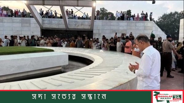 শেরেবাংলা নগরে জিয়াউর রহমান ও খালেদা জিয়ার সমাধিতে প্রধানমন্ত্রী তারেক রহমান