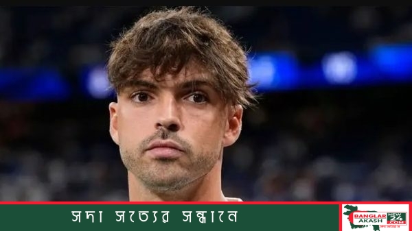 রিয়াল মাদ্রিদের স্প্যানিশ ডিফেন্ডার রাউল আসেনসিওর ম্যাচ চলাকালীন একটি ছবি
